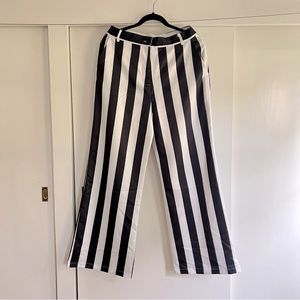 Striped, Black & White Wide-leg Pants